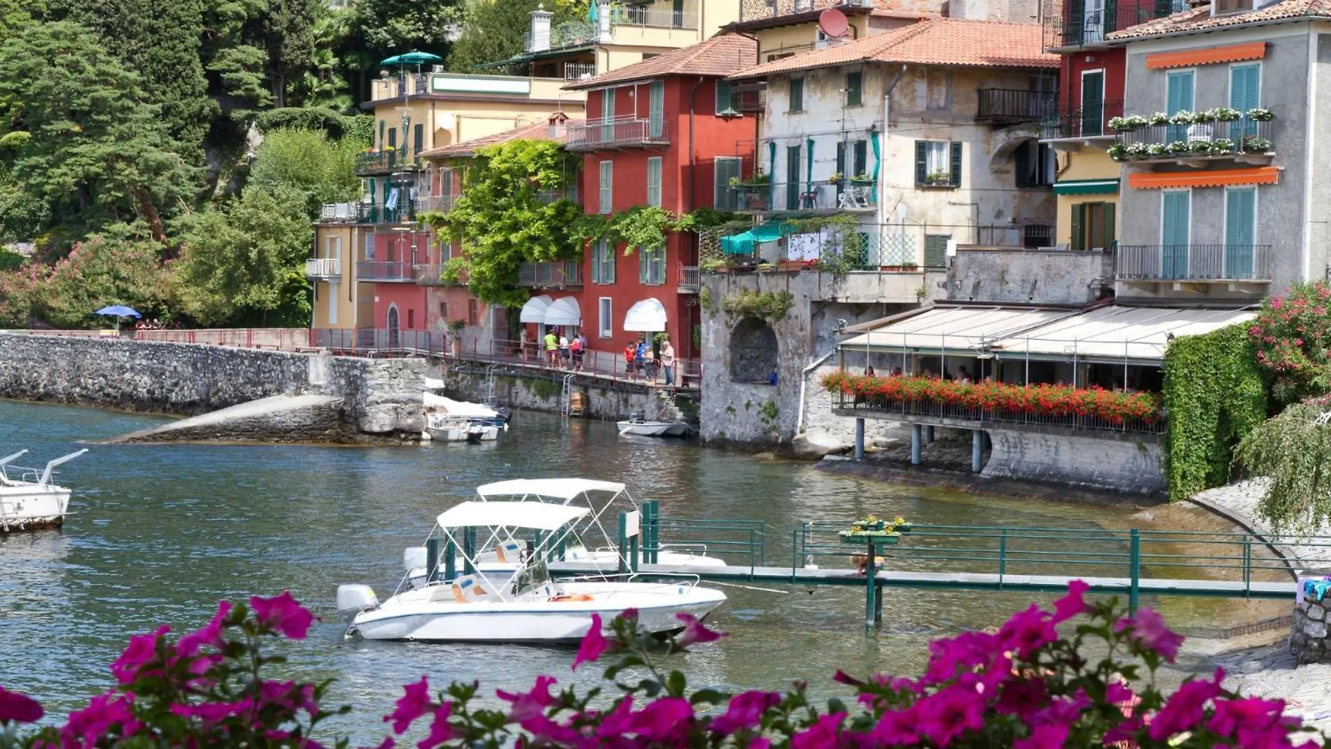 Apartment Residence Degli Oleandri 6A Italy